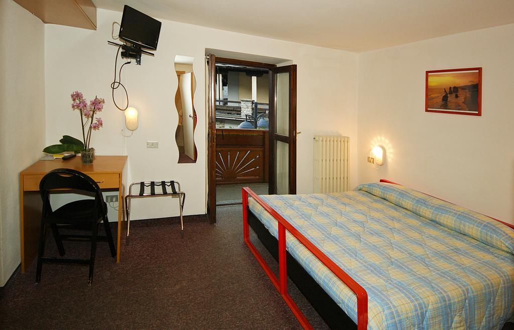 Hotel Rododendro Foppolo Room photo