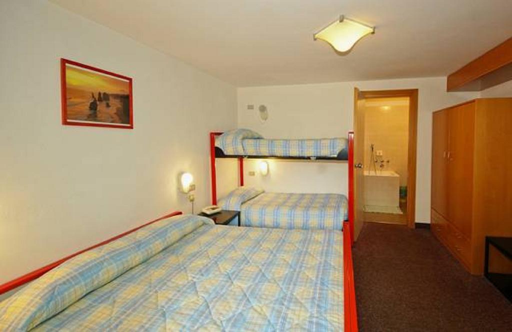 Hotel Rododendro Foppolo Room photo